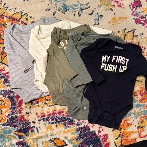 Bundle of 5 Baby long sleeved Bodysuits